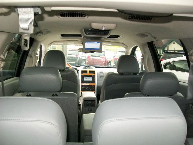 2007 Chrysler Aspen Super
