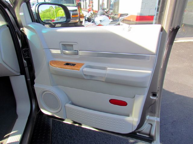 2007 Chrysler Aspen Super