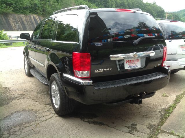 2007 Chrysler Aspen Super