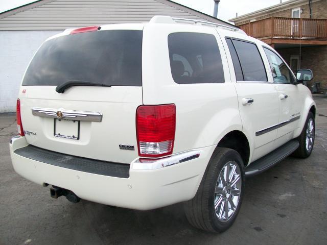 2007 Chrysler Aspen Super