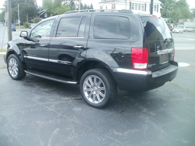 2007 Chrysler Aspen Super