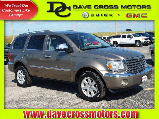 2007 Chrysler Aspen SLT 25