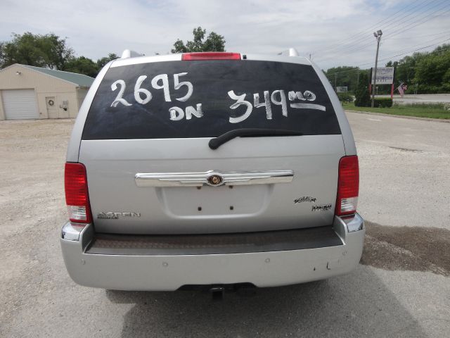 2007 Chrysler Aspen Super