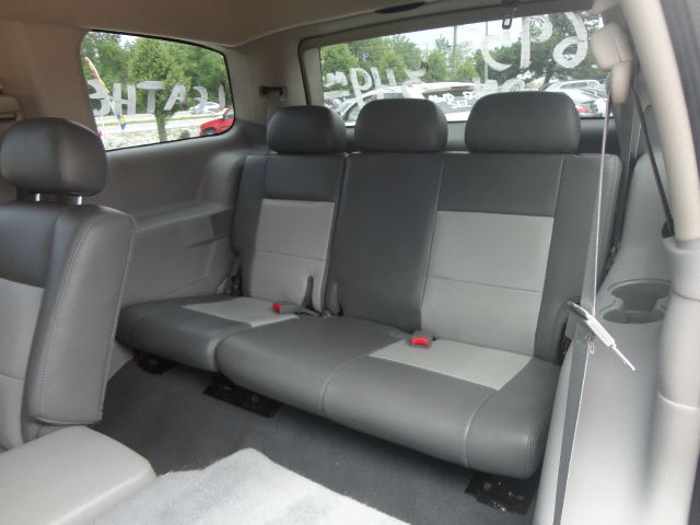 2007 Chrysler Aspen Super