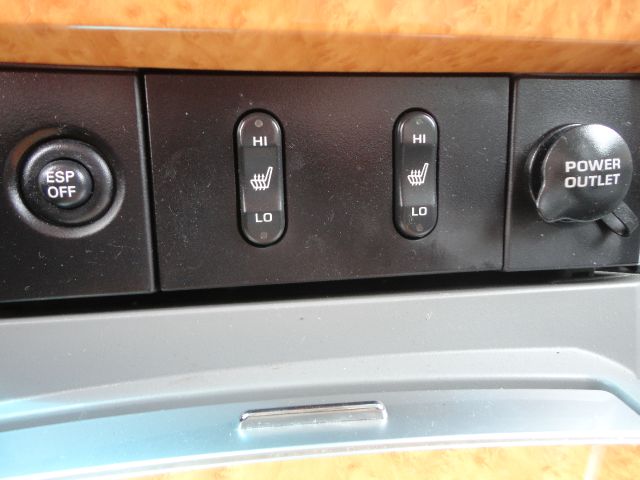 2007 Chrysler Aspen Super