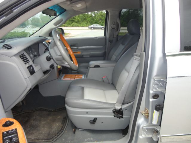 2007 Chrysler Aspen Super