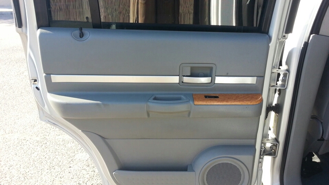 2007 Chrysler Aspen Unknown