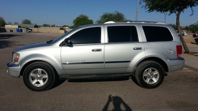 2007 Chrysler Aspen Unknown