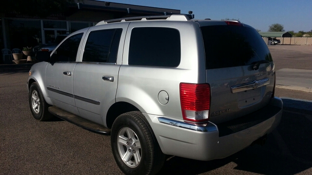 2007 Chrysler Aspen Unknown