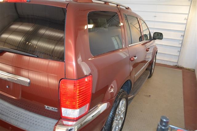 2007 Chrysler Aspen SLT 25