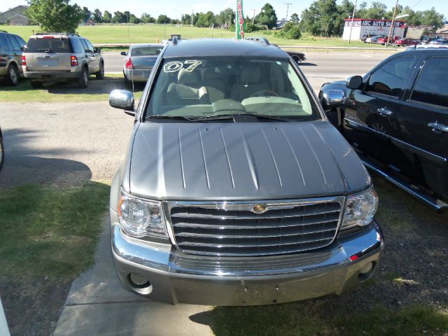 2007 Chrysler Aspen Super