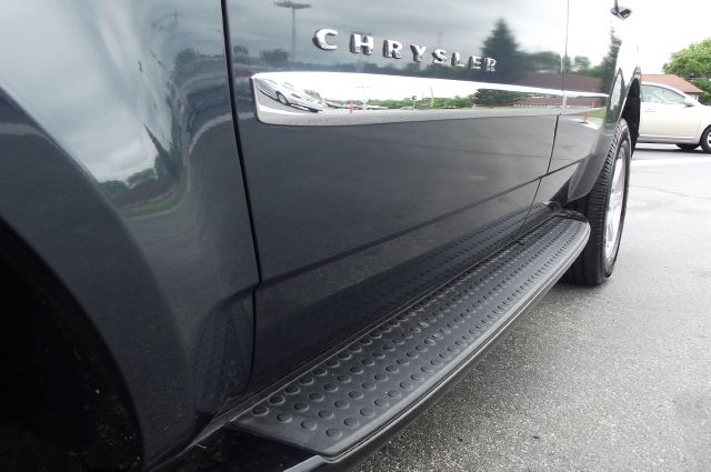 2007 Chrysler Aspen Super