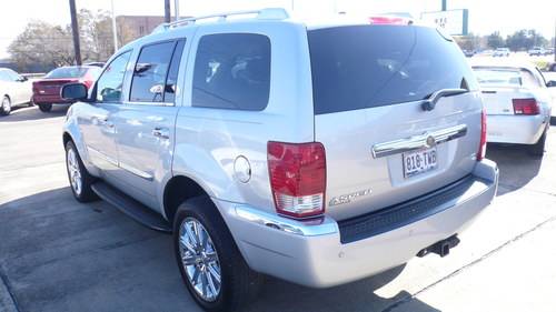 2007 Chrysler Aspen SLT 25