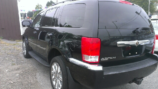 2007 Chrysler Aspen Super