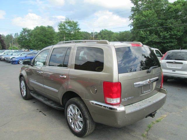 2007 Chrysler Aspen Super