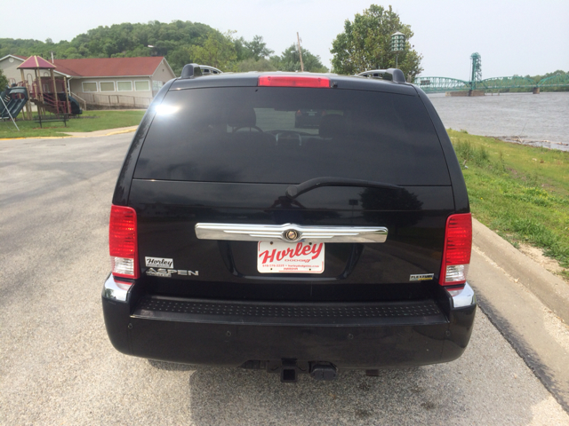 2007 Chrysler Aspen Super