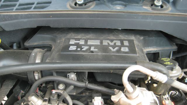 2007 Chrysler Aspen Super