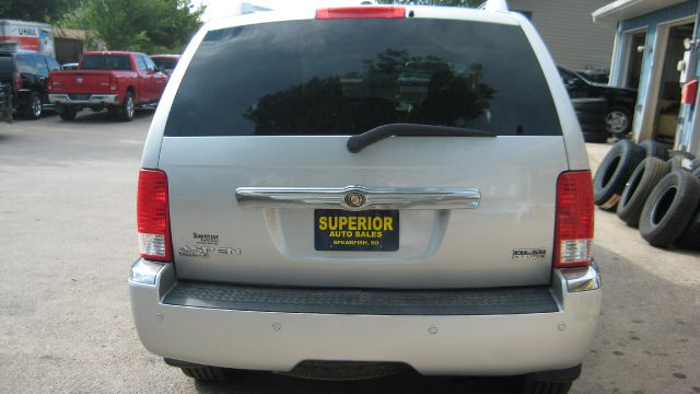 2007 Chrysler Aspen Super