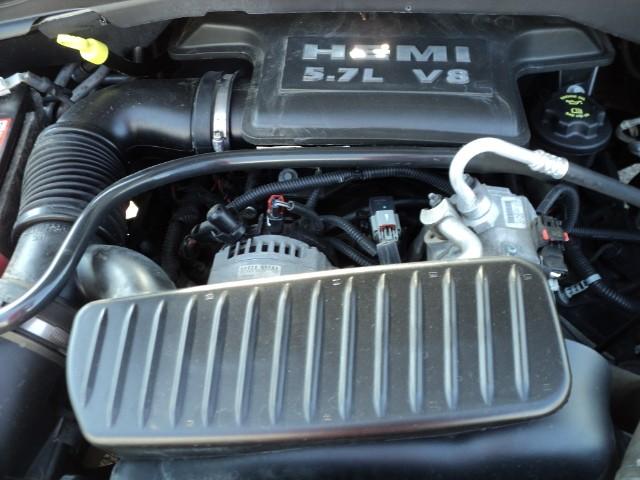 2008 Chrysler Aspen SLT 25