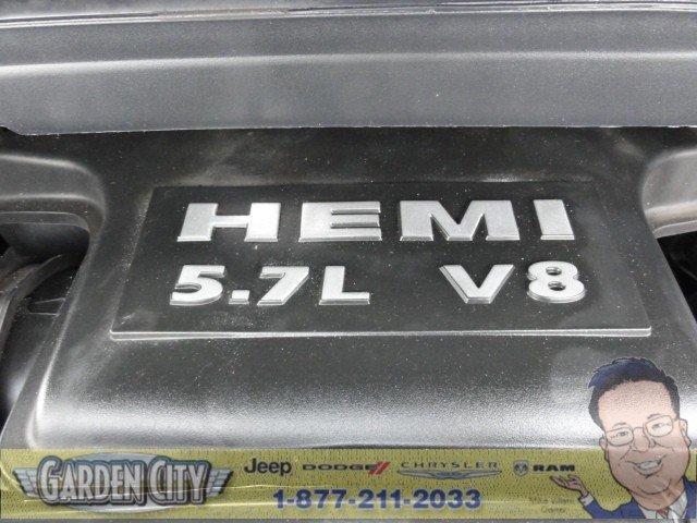 2008 Chrysler Aspen SLT 25