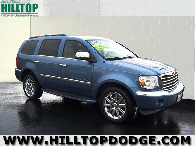2008 Chrysler Aspen SLT 25