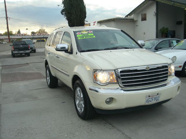 2009 Chrysler Aspen I Limited