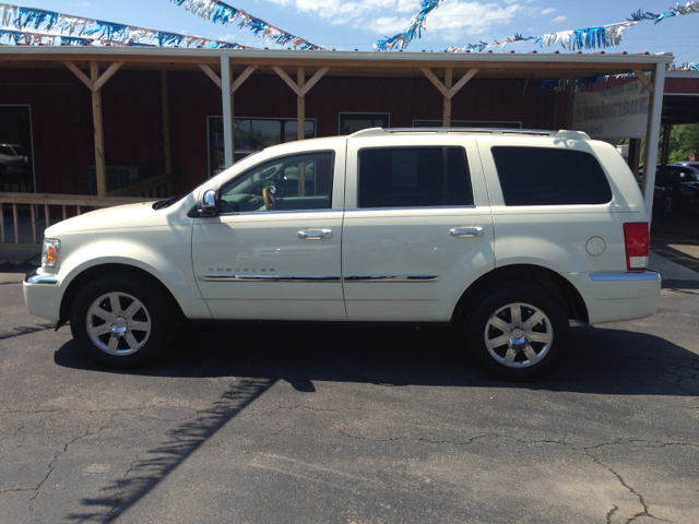 2009 Chrysler Aspen I Limited