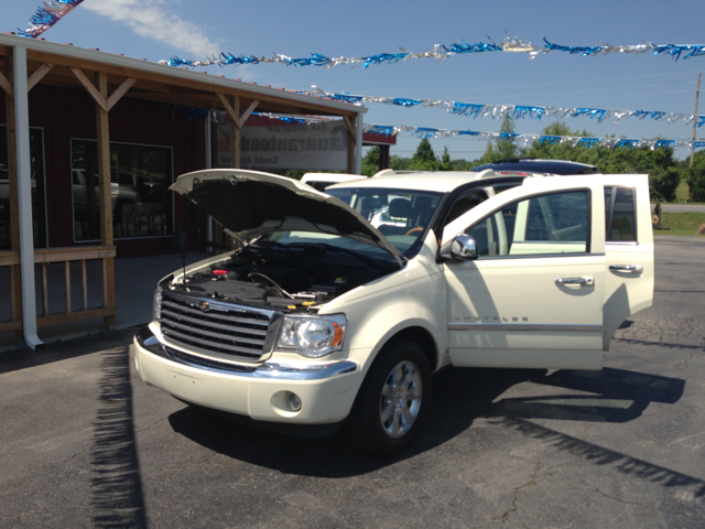 2009 Chrysler Aspen I Limited