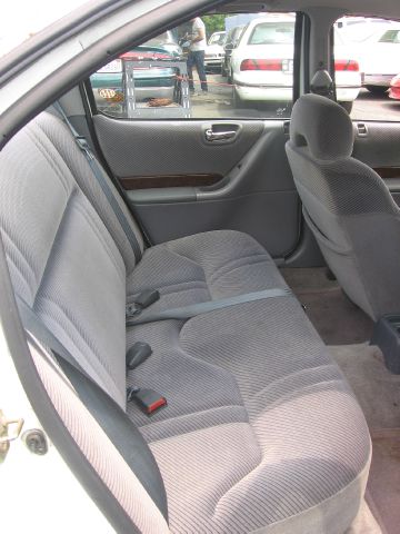 1995 Chrysler Cirrus Elk Conversion Van