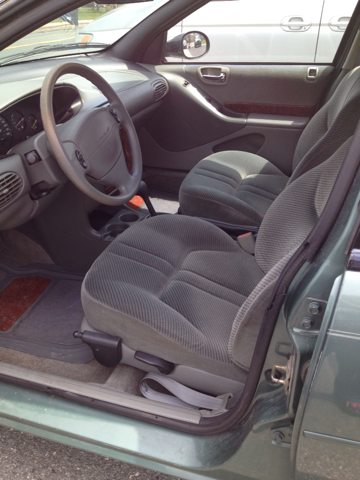 1996 Chrysler Cirrus Elk Conversion Van