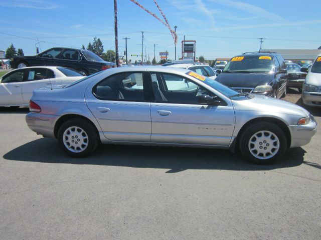 2000 Chrysler Cirrus Elk Conversion Van