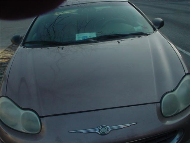 2000 Chrysler Concorde SLE 1500 EXT
