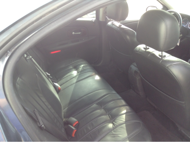 2001 Chrysler Concorde S Sedan Under FULL Factory Warranty