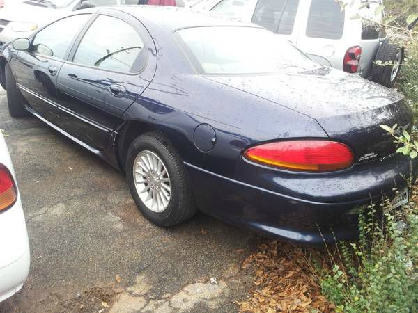 2002 Chrysler Concorde S Sedan Under FULL Factory Warranty