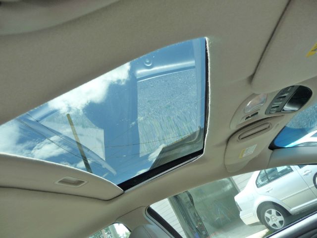 2002 Chrysler Concorde SLT 25