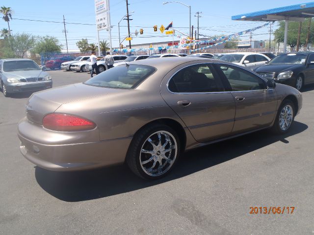2002 Chrysler Concorde SLT 25