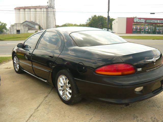 2002 Chrysler Concorde S Sedan Under FULL Factory Warranty