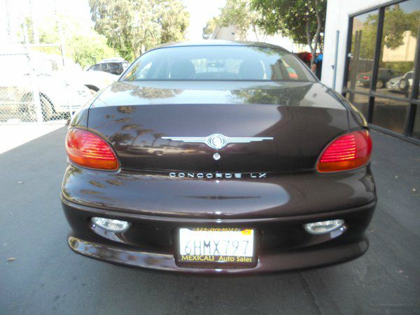 2004 Chrysler Concorde Elk Conversion Van