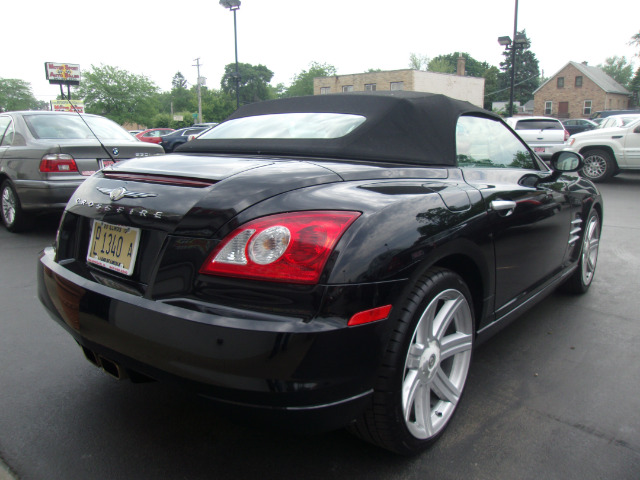 2006 Chrysler Crossfire SLT 25