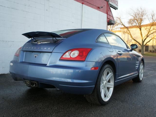 2006 Chrysler Crossfire SLT 25