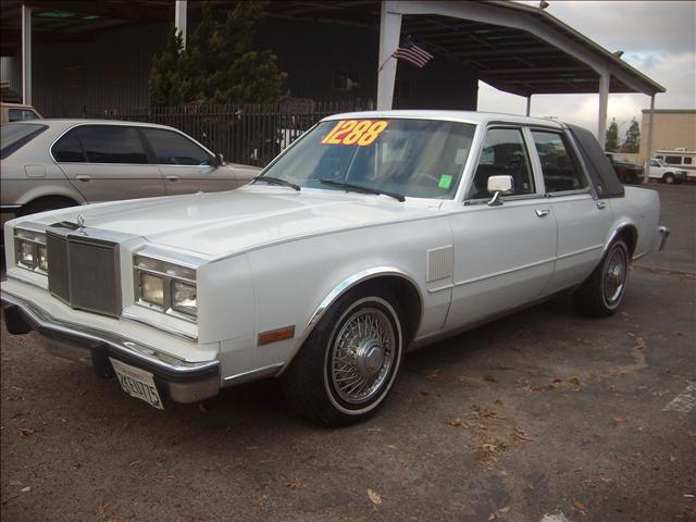1988 Chrysler Fifth Avenue Unknown
