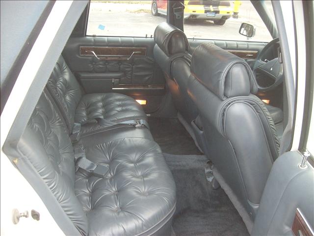 1988 Chrysler Fifth Avenue Unknown