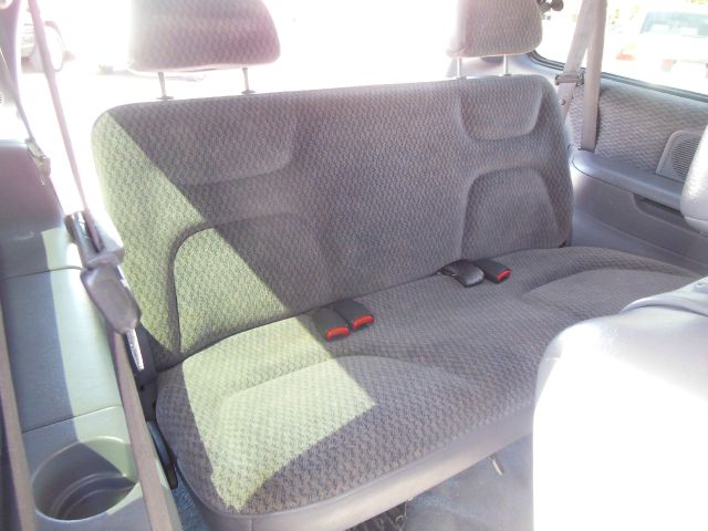 2000 Chrysler Grand Voyager SE