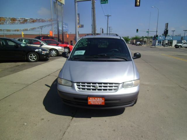 2000 Chrysler Grand Voyager Crew Cab Amarillo 4X4