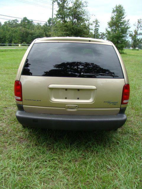 2000 Chrysler Grand Voyager Unknown