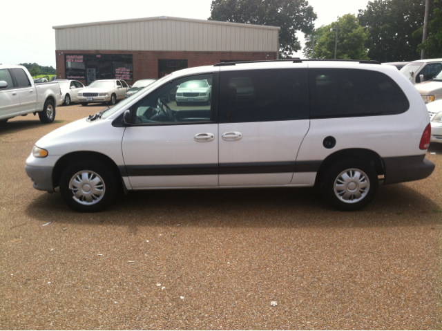2000 Chrysler Grand Voyager SE