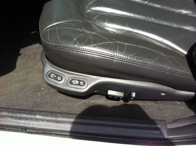 2000 Chrysler LHS 3.5tl W/tech Pkg