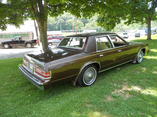 1981 Chrysler Newport EXT CAB LT