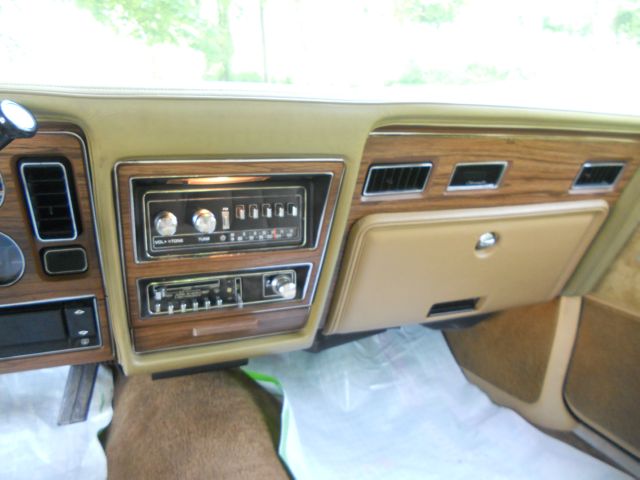 1981 Chrysler Newport EXT CAB LT