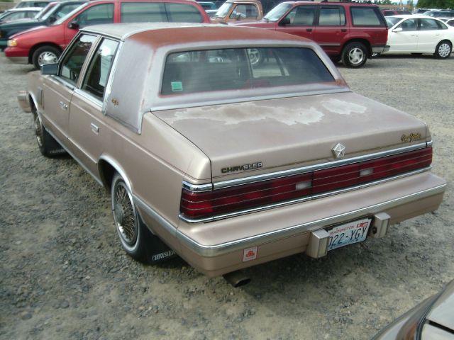 1986 Chrysler New Yorker Base